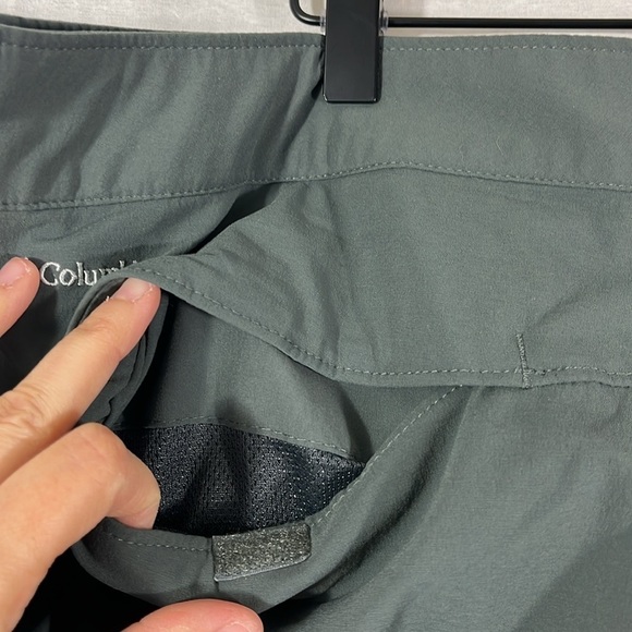Columbia Saturday Trail Stretch Gray Outdoor Hiking Convertible Pants Size 22WL - Picture 9 of 12